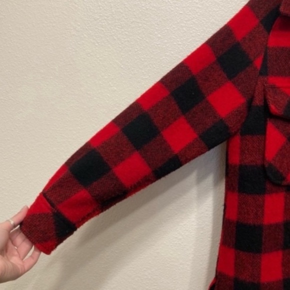 Vintage Wool Plaid Black & Red Coat - Picture 12 of 16